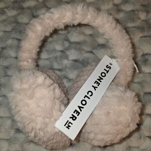 Stoney Clover X Cozy Blush Heart Earmuffs NWT